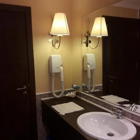 апартамент Arendo в 5-звезден комплекс Apartman Napospart